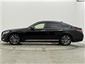 2019 Toyota Crown Hybrid