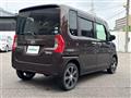 2017 Daihatsu Tanto