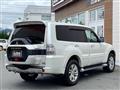 2015 Mitsubishi Pajero