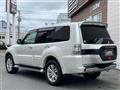 2015 Mitsubishi Pajero