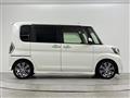2017 Daihatsu Tanto