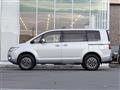 2008 Mitsubishi Delica D5