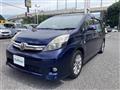 2013 Toyota Isis