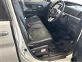 2013 Daihatsu Tanto