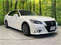 2013 Toyota Crown Hybrid