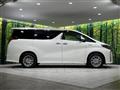 2020 Toyota Alphard Hybrid
