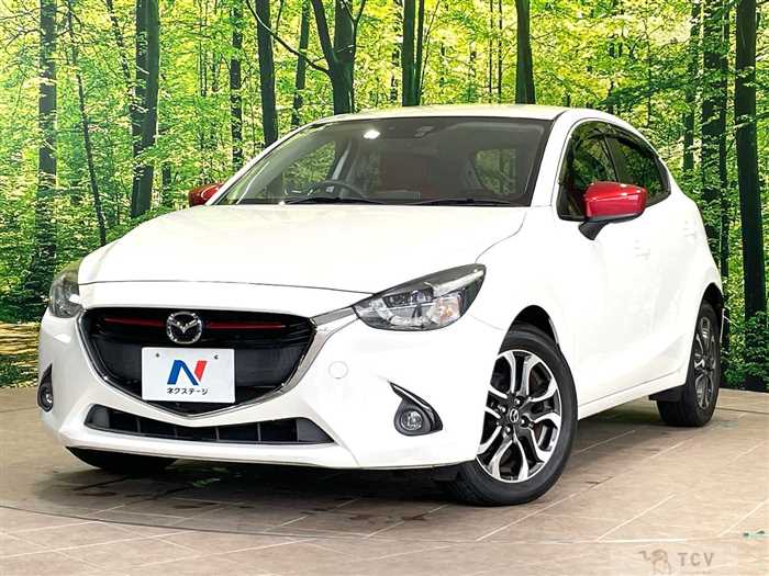 2015 Mazda Demio
