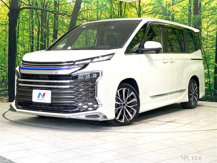 2025 Toyota Voxy