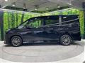 2022 Toyota Voxy
