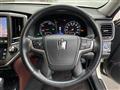 2015 Toyota Crown Hybrid