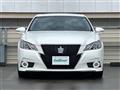 2015 Toyota Crown Hybrid
