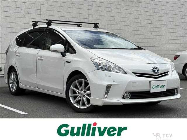 2013 Toyota PRIUS α