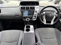 2013 Toyota PRIUS α