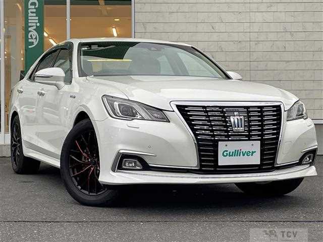 2017 Toyota Crown Hybrid