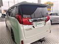 2015 Toyota Vellfire