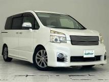 2012 Toyota Voxy