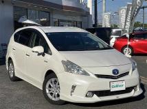 2011 Toyota PRIUS α