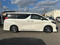 2017 Toyota Alphard