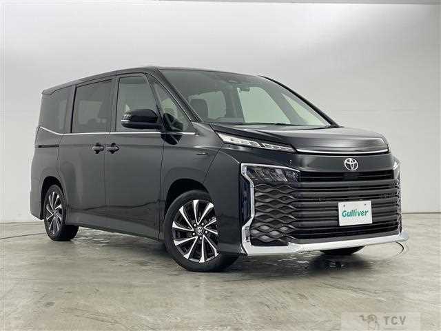 2023 Toyota Voxy
