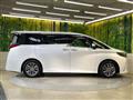 2024 Toyota Alphard Hybrid