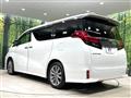 2017 Toyota Alphard