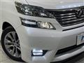 2011 Toyota Vellfire