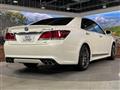 2014 Toyota Crown Hybrid
