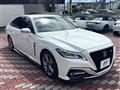 2018 Toyota Crown Hybrid