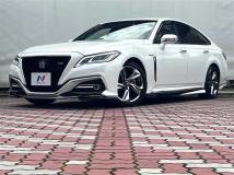 2018 Toyota Crown Hybrid