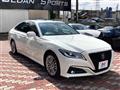 2019 Toyota Crown Hybrid