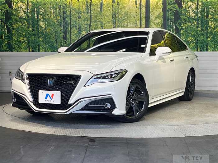 2020 Toyota Crown Hybrid