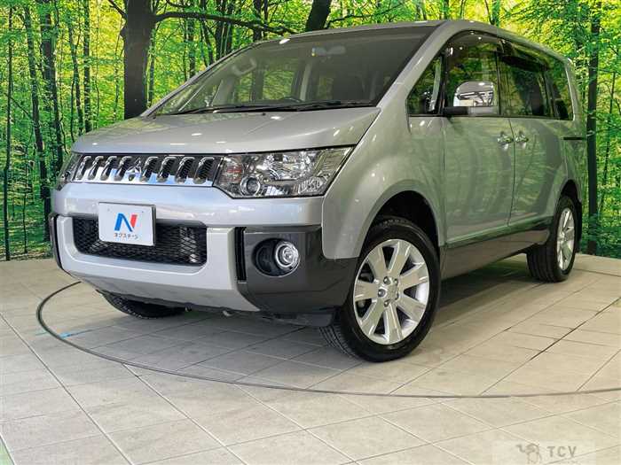 2017 Mitsubishi Delica D5