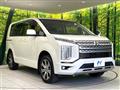 2019 Mitsubishi Delica D5