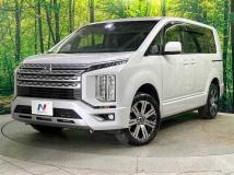 2022 Mitsubishi Delica D5