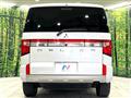 2024 Mitsubishi Delica D5