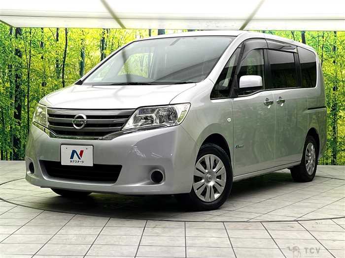 2013 Nissan Serena