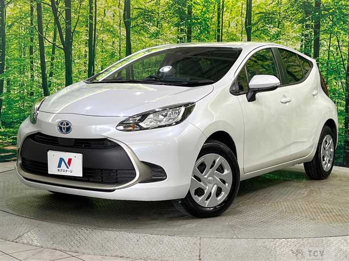 2025 Toyota AQUA