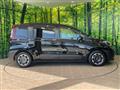 2025 Toyota Sienta
