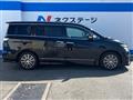 2017 Nissan Elgrand