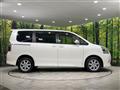 2009 Toyota Noah