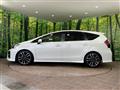 2016 Toyota PRIUS α