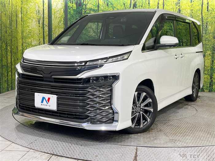 2024 Toyota Voxy
