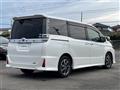 2018 Toyota Voxy