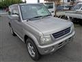 2000 Mitsubishi Pajero Mini