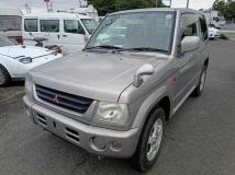 2000 Mitsubishi Pajero Mini
