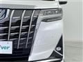 2018 Toyota Alphard Hybrid
