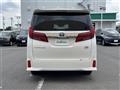 2022 Toyota Alphard Hybrid