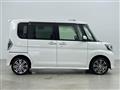 2017 Daihatsu Tanto