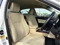 2013 Toyota Crown Royal Series