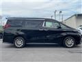 2019 Toyota Alphard Hybrid